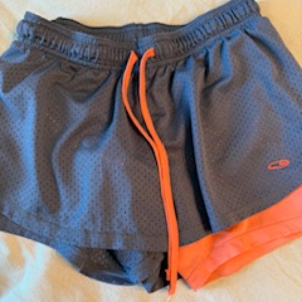 Volleyball shorts